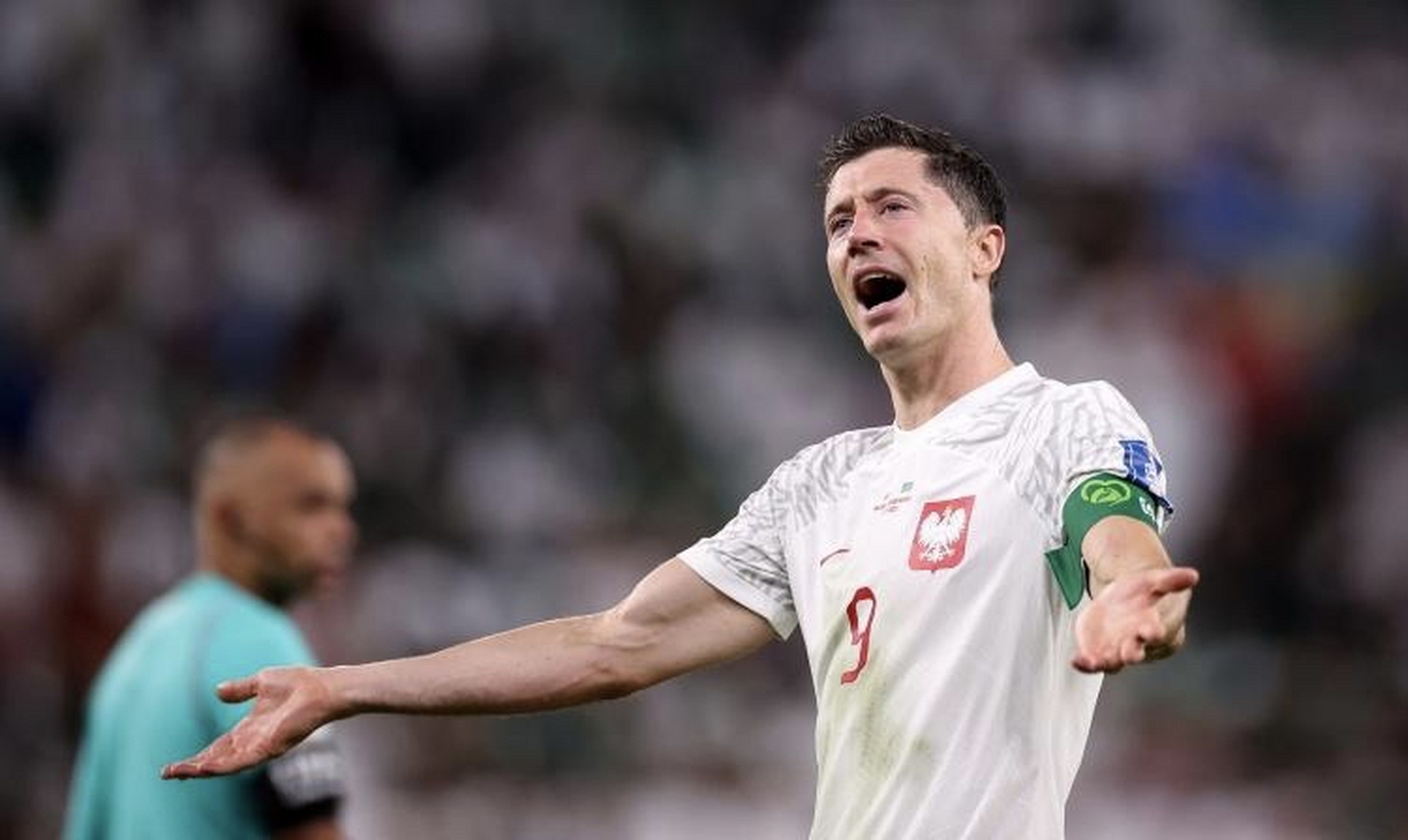 IM体育下载-阿根廷碾压罗马，莱万惊艳四座