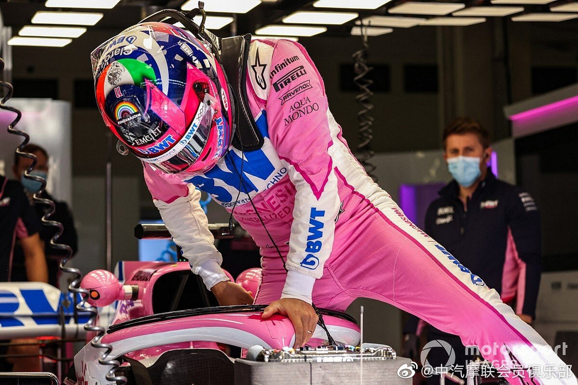 梅赛德斯鏖战索伯车队，佩雷兹刷新纪录